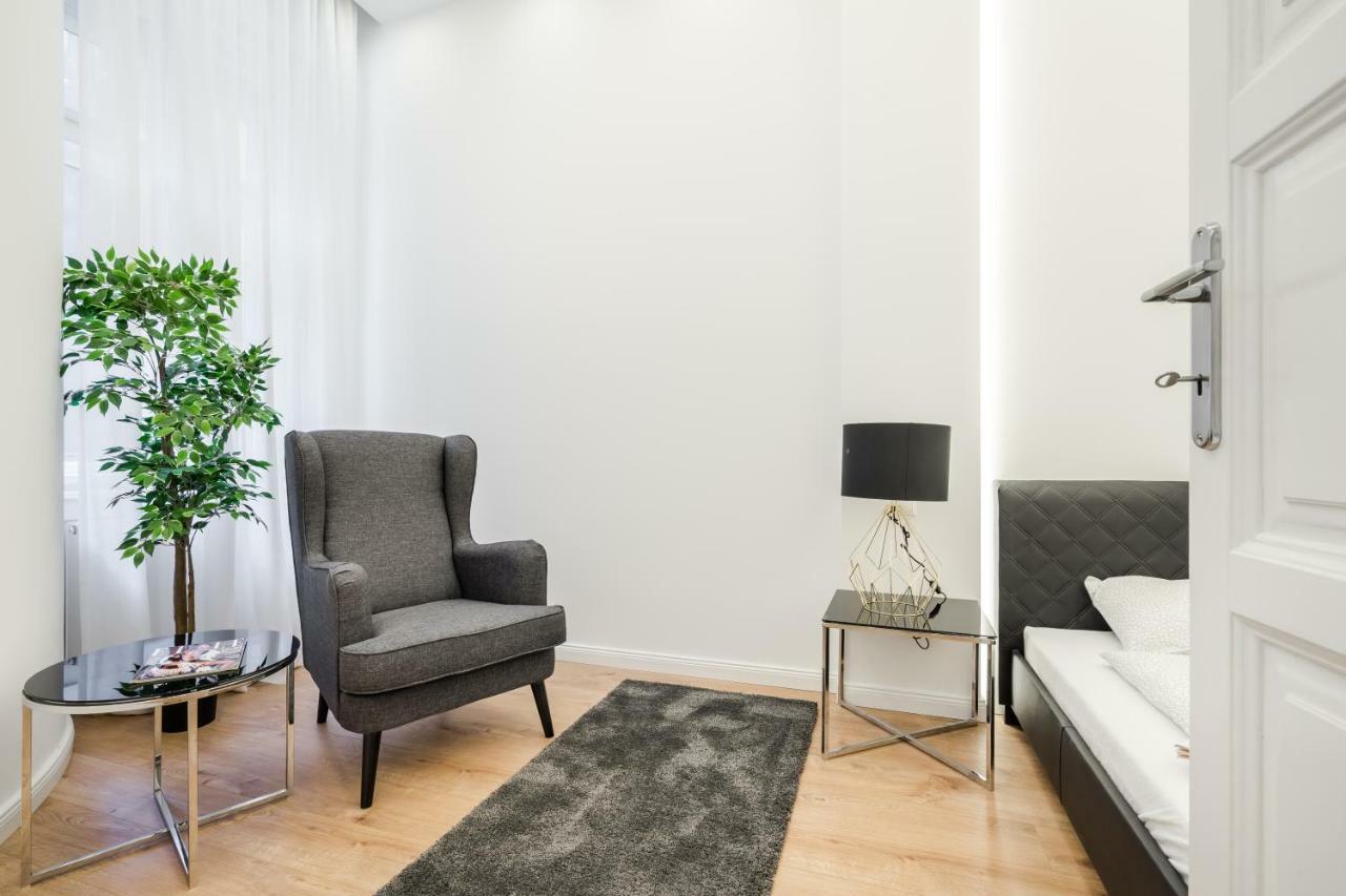 Apartment Downtown Paulay43 Будапеща Екстериор снимка